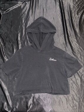 Black Hooded Crop-Top Short Sleeve - Rockmore
